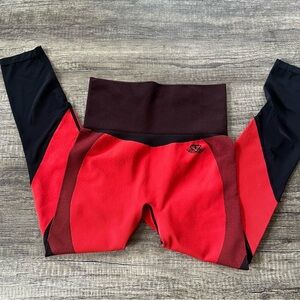 Engineered Life Leggings‎ - Red Size Small